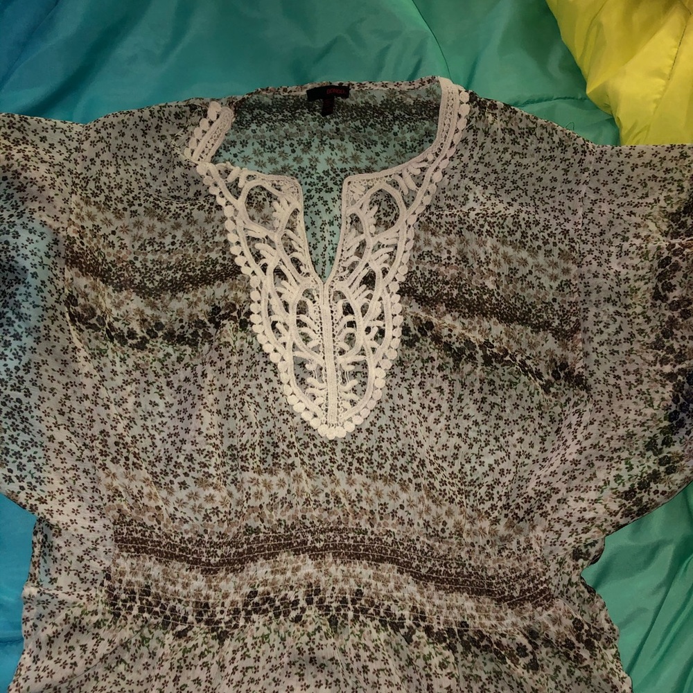 Cute blouse